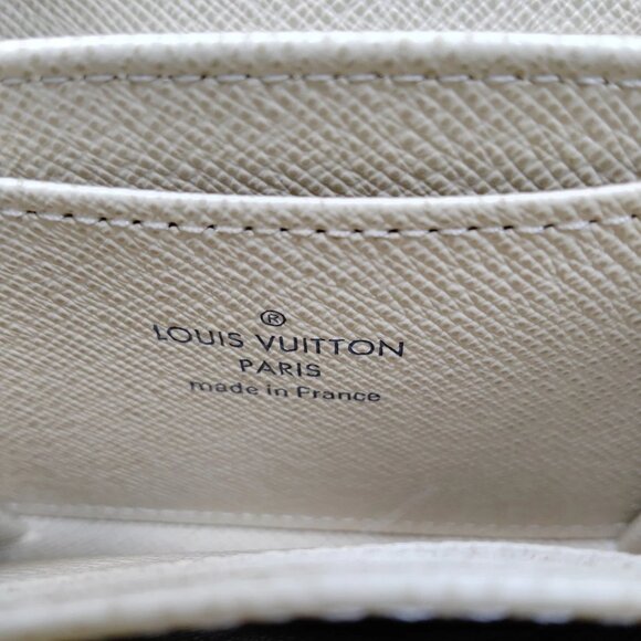 Louis Vuitton LV Coin Case White Damier Azul 374-021525 - Picture 9 of 9